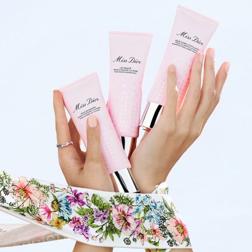Dior Miss Dior - Huile-en-Mousse pour la douche à la rose - Dior Miss Dior - Huile-en-Mousse pour la douche à la rose -